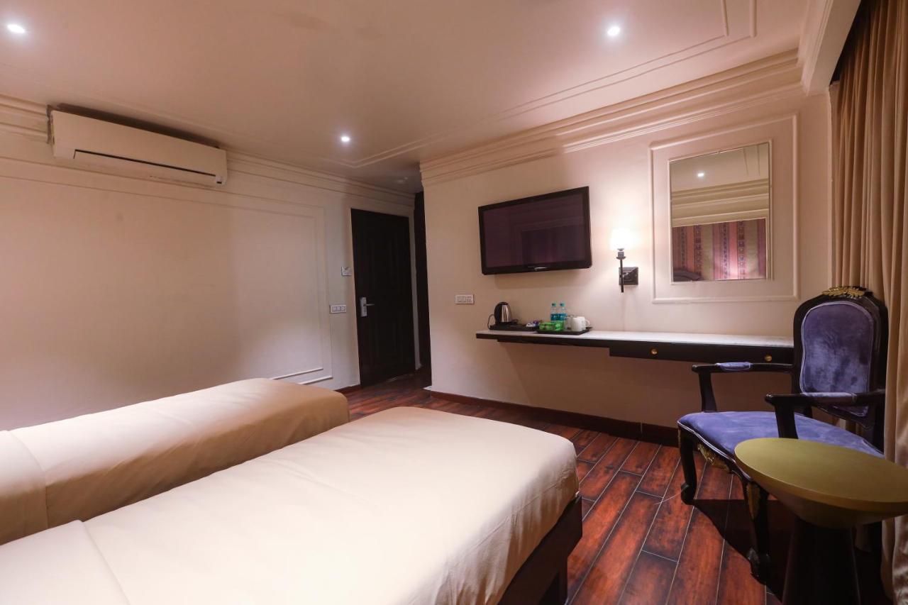 The Saga Hotel 뉴델리 외부 사진