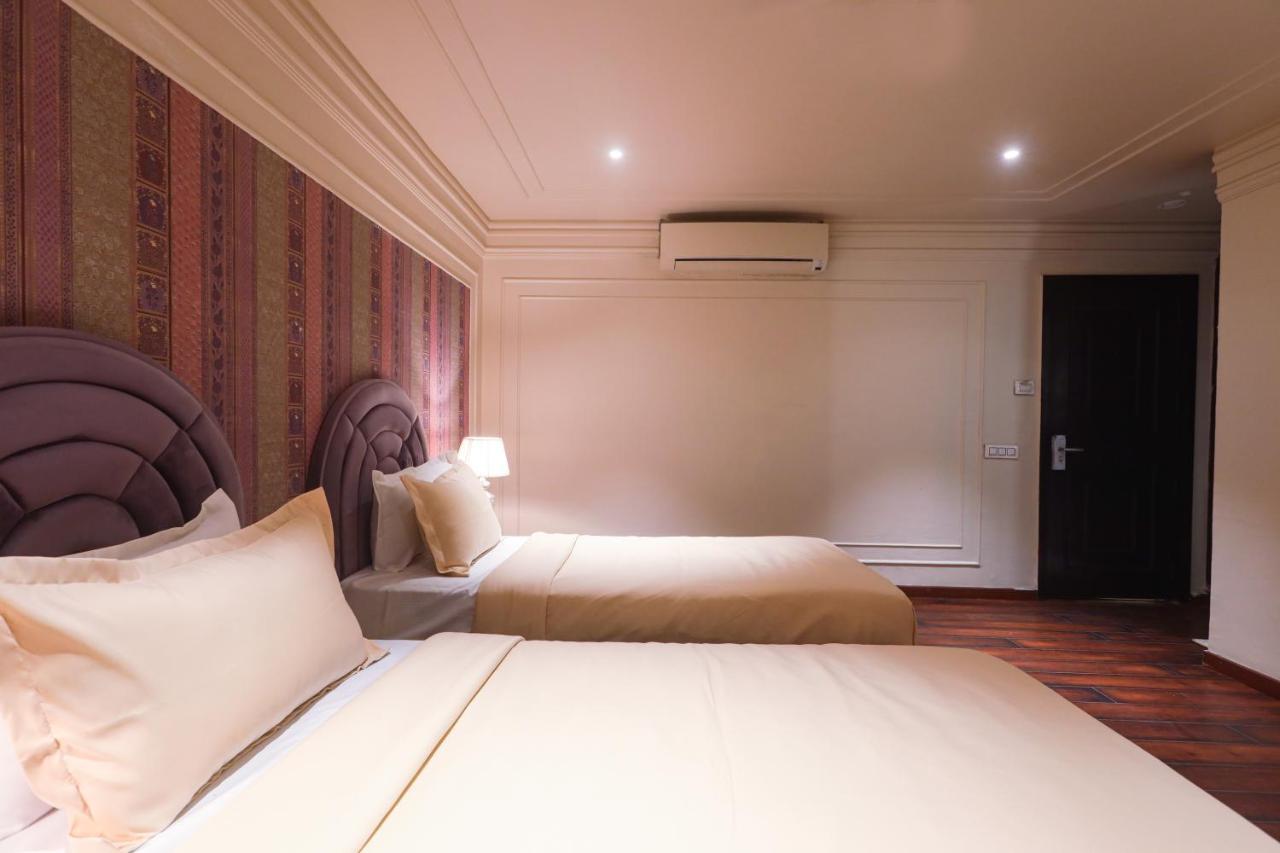 The Saga Hotel 뉴델리 외부 사진