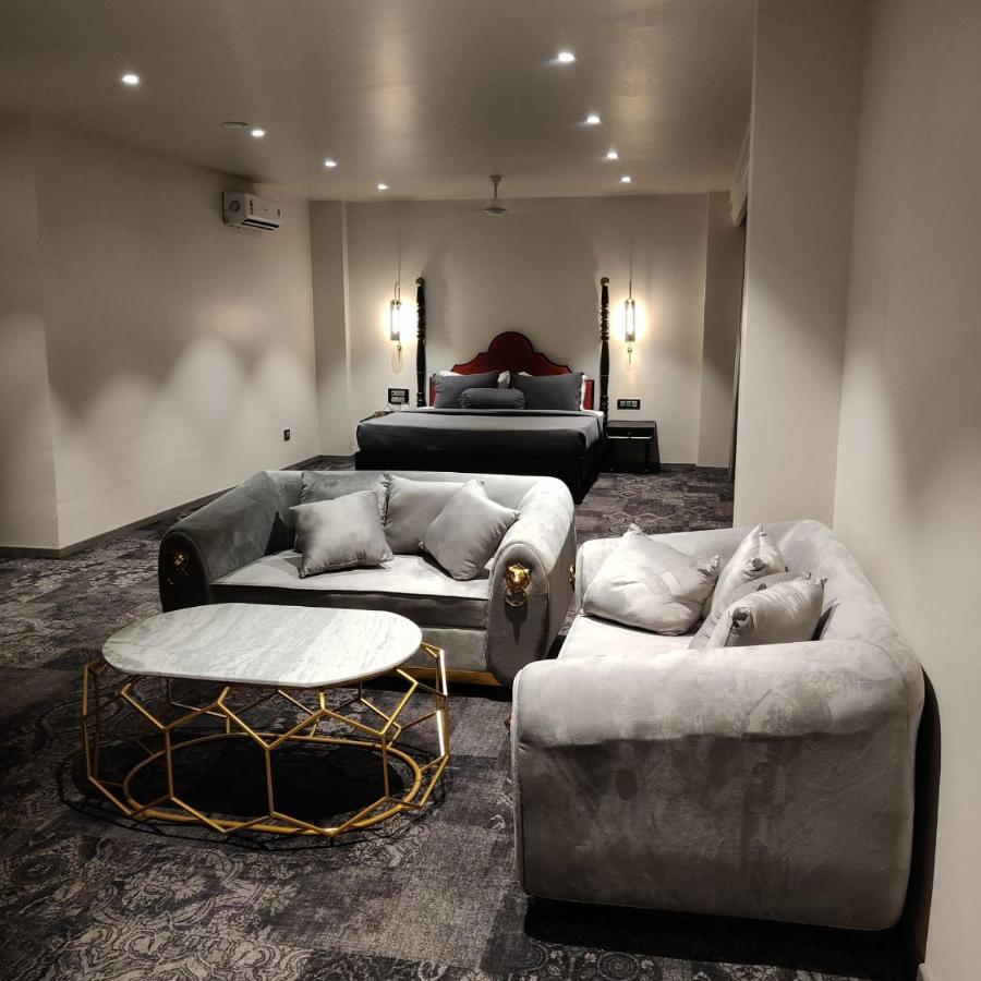 The Saga Hotel 뉴델리 외부 사진